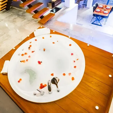 Vilă Gece Isolated Honeymoon Heated Pool *
